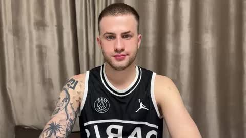 Snapshot of rodrigoveira chatting on September 19, 10:21 pm Rodrigo online show from September 19, 10:21 pm