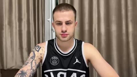 Snapshot of rodrigoveira chatting on September 23, 8:34 pm Rodrigo online show from September 23, 8:34 pm