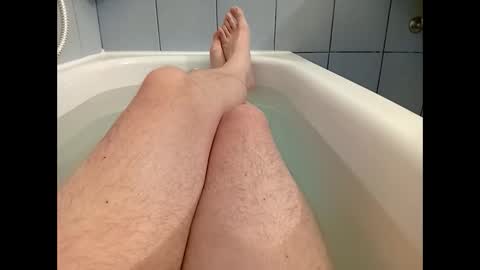 Snapshot of rodriguez81 chatting on April 11, 8:24 pm F online show from April 11, 8:24 pm