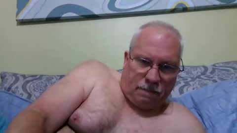 Snapshot of rodstud641 chatting on November 10, 10:09 pm rodstud641 online show from November 10, 10:09 pm