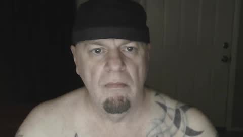 roinaz online show from December 8, 10:47 pm