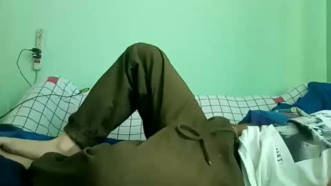 Mr. Red online show from February 22, 6:06 pm