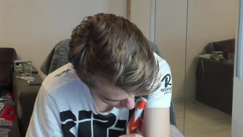 Snapshot of rokko_diamond777 chatting on December 19, 4:02 pm taylor fox online show from December 19, 4:02 pm