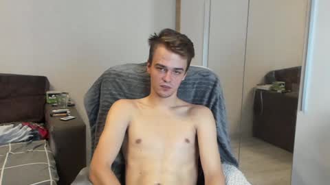 Snapshot of rokko_diamond777 chatting on December 24, 4:08 pm taylor fox online show from December 24, 4:08 pm