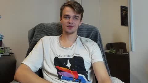 Snapshot of rokko_diamond777 chatting on December 25, 2:56 pm taylor fox online show from December 25, 2:56 pm