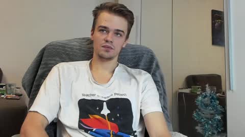 Snapshot of rokko_diamond777 chatting on December 27, 12:34 pm taylor fox online show from December 27, 12:34 pm