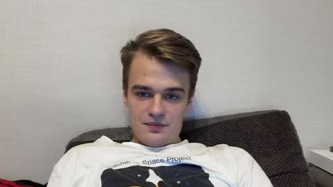 Snapshot of rokko_diamond777 chatting on December 28, 7:01 pm taylor fox online show from December 28, 7:01 pm