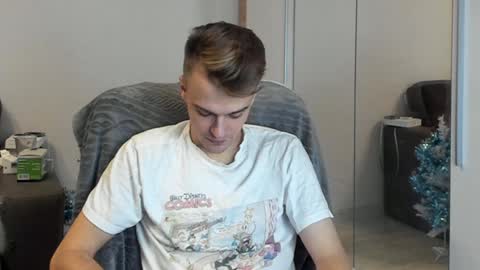 Snapshot of rokko_diamond777 chatting on December 30, 5:34 pm taylor fox online show from December 30, 5:34 pm