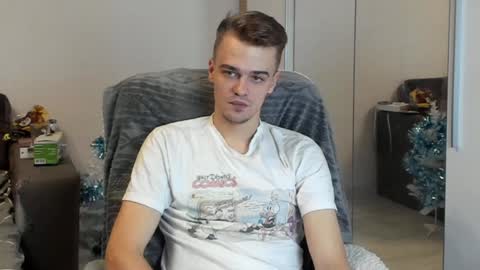 Snapshot of rokko_diamond777 chatting on December 31, 7:29 pm taylor fox online show from December 31, 7:29 pm