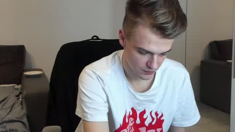 Snapshot of rokko_diamond777 chatting on January 13, 7:10 pm taylor fox online show from January 13, 7:10 pm