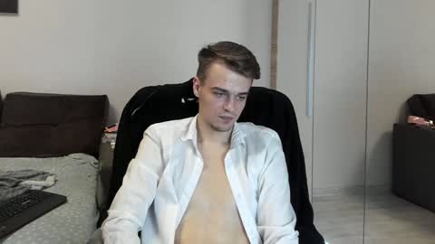 Snapshot of rokko_diamond777 chatting on January 25, 7:28 pm taylor fox online show from January 25, 7:28 pm