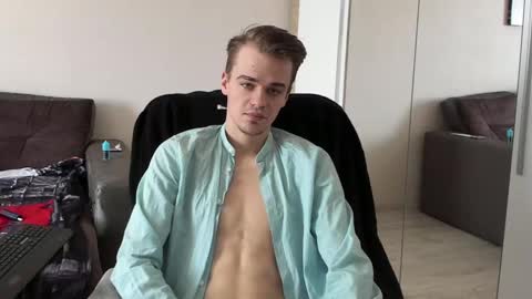 Snapshot of rokko_diamond777 chatting on February 22, 9:56 am taylor fox online show from February 22, 9:56 am