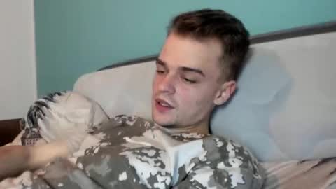 Snapshot of rokko_diamond777 chatting on October 4, 4:38 pm taylor fox online show from October 4, 4:38 pm