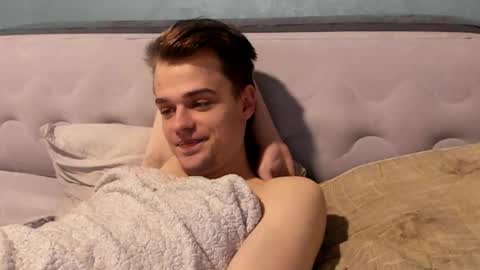 Snapshot of rokko_diamond777 chatting on November 28, 7:05 pm taylor fox online show from November 28, 7:05 pm