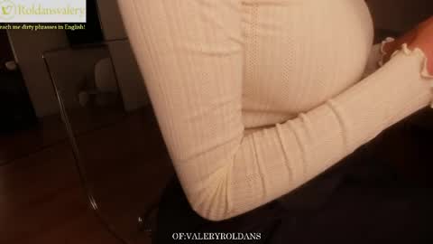 Valery Roldans online show from April 14, 1:00 am