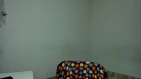 Snapshot of rolling_05 chatting on January 10, 4:14 am rolling_05 online show from January 10, 4:14 am