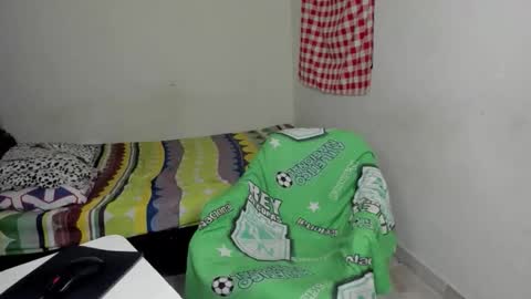 rolling_05 online show from March 19, 5:00 am