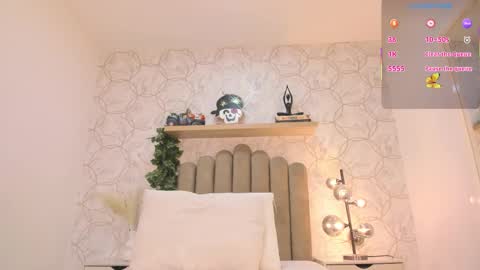   online show from October 31, 12:17 pm