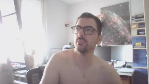 romainb72 online show from April 20, 6:27 am