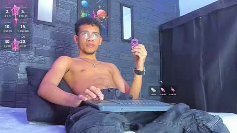 Roman Cartier online show from September 9, 6:24 am