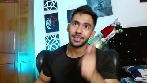 Roman online show from December 15, 5:28 pm