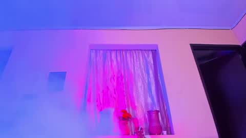 Is A Belle online show from December 20, 2:08 am