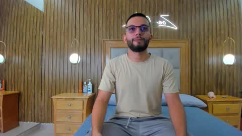 Romeo Bossi online show from March 23, 11:25 am