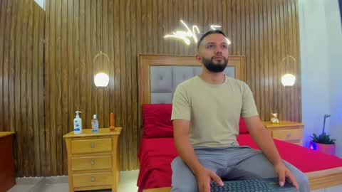 Romeo Bossi online show from March 31, 11:10 am