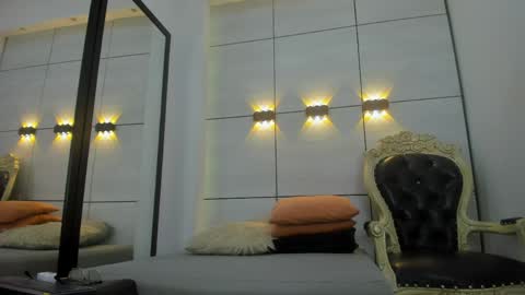 Romeo Bossi online show from April 13, 11:37 am