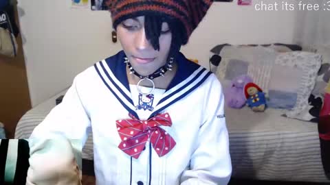 Snapshot of romeo_laurient chatting on May 24, 5:12 am ROMEO online show from May 24, 5:12 am
