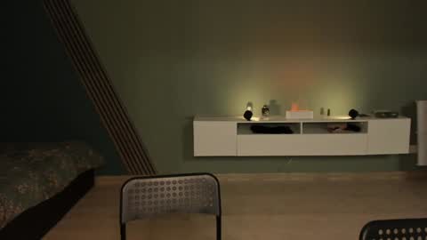 Snapshot of romeo_mercy chatting on December 4, 2:31 am Romeo online show from December 4, 2:31 am