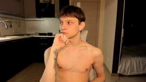 Snapshot of romeo_mercy chatting on September 14, 5:17 am Romeo online show from September 14, 5:17 am