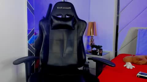 Snapshot of romeo_ricci1 chatting on January 23, 2:17 pm Romeo Ricci online show from January 23, 2:17 pm