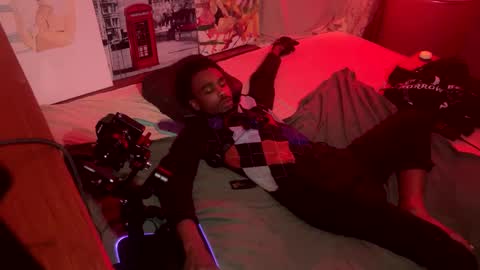 romeotyn online show from February 14, 9:24 am