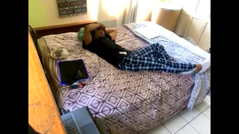 romeotyn online show from March 3, 4:56 pm