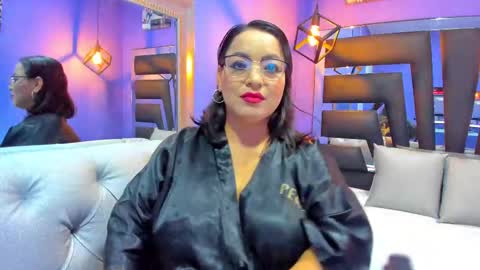 Romi  online show from October 7, 1:25 am