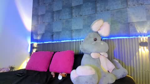 Snapshot of rominnakonde chatting on January 13, 1:23 am Rominna online show from January 13, 1:23 am