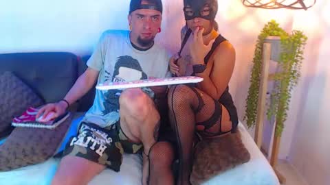 ROMME ZOE online show from March 7, 2:52 am