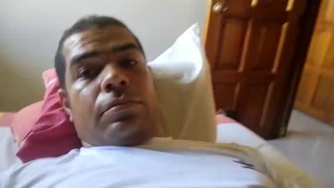 Snapshot of rompeculos121 chatting on February 6, 6:56 pm rompeculos121 online show from February 6, 6:56 pm