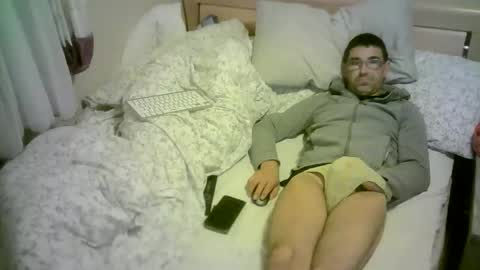 romson998181 online show from September 19, 10:10 pm