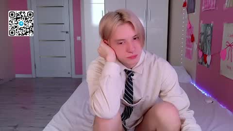 Ron online show from April 26, 4:43 am