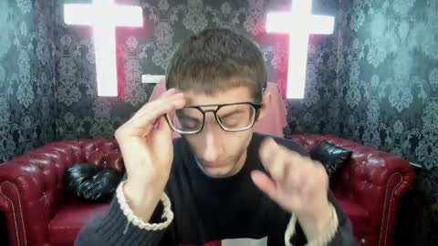 ronbevs online show from April 26, 6:44 am