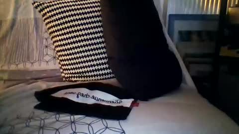 Snapshot of ronbig8inch chatting on October 20, 6:19 pm ronbig8inch online show from October 20, 6:19 pm