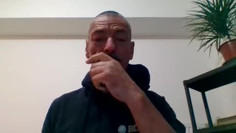 Snapshot of ronbig8inch chatting on October 23, 12:43 am ronbig8inch online show from October 23, 12:43 am