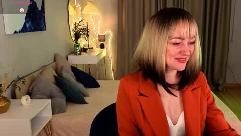 Olivia online show from February 27, 8:25 am