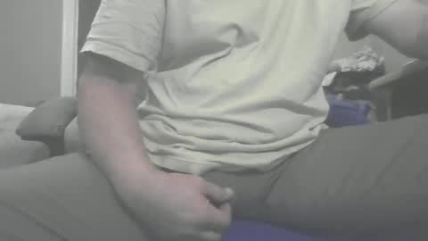 Snapshot of roney58 chatting on February 27, 9:43 am roney58 online show from February 27, 9:43 am