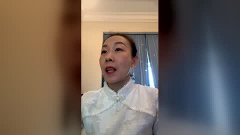 sui sui online show from June 1, 1:18 am