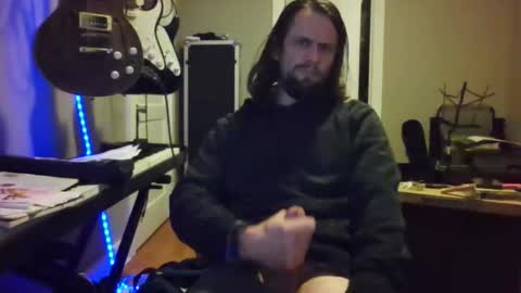 Snapshot of ronniejohnston13 chatting on December 18, 5:02 am ronniejohnston13 online show from December 18, 5:02 am