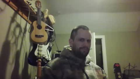 Snapshot of ronniejohnston13 chatting on February 1, 10:03 am ronniejohnston13 online show from February 1, 10:03 am