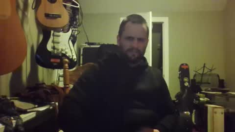 Snapshot of ronniejohnston13 chatting on February 12, 7:14 am ronniejohnston13 online show from February 12, 7:14 am